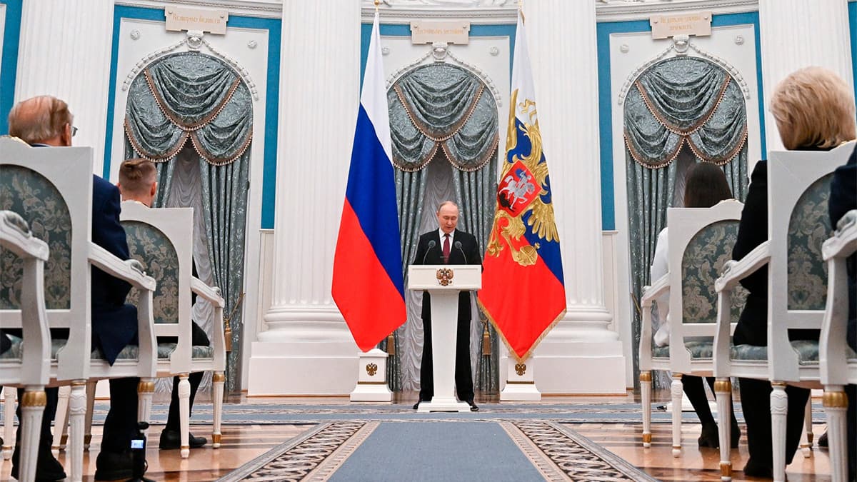 Как президент награждал молодых ученых в Кремле