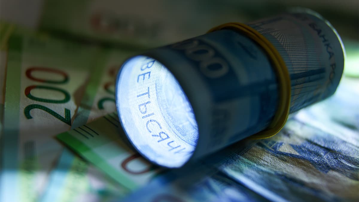 Группа «Арнест» выкупила российское подразделение Avon, узнали «Ведомости»