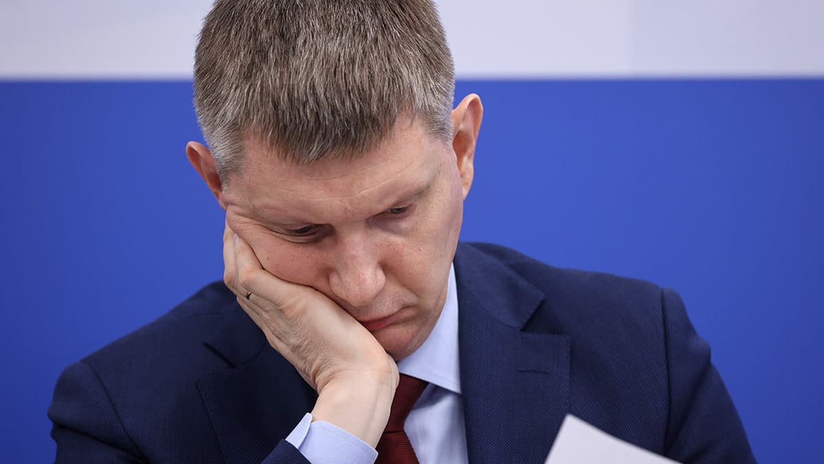 Минэк рассмотрит возможность увеличения штрафов за неоплату контрактов госкомпаниями