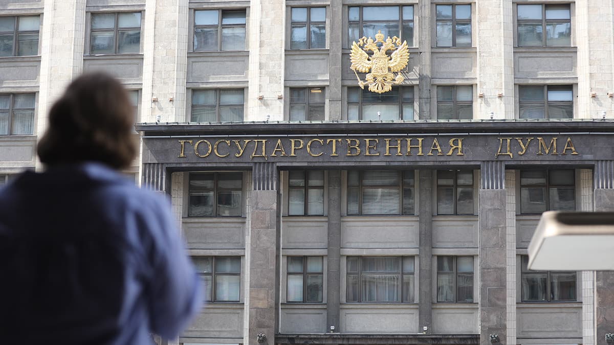 Источники «Ведомостей»: власти рассматривают три сценария думской кампании