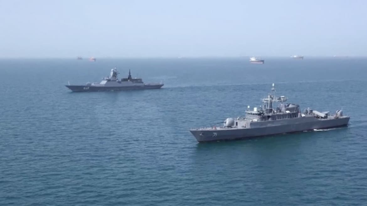 Сработает ли план Трампа обеспечить трафик судов