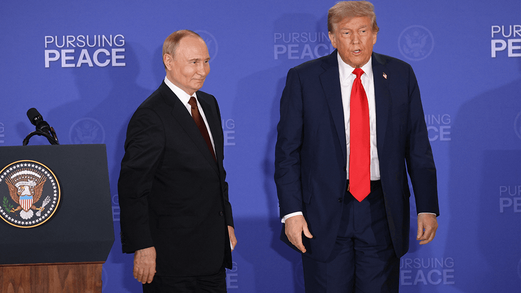 Владимир Путин провел телефонный разговор с Дональдом Трампом