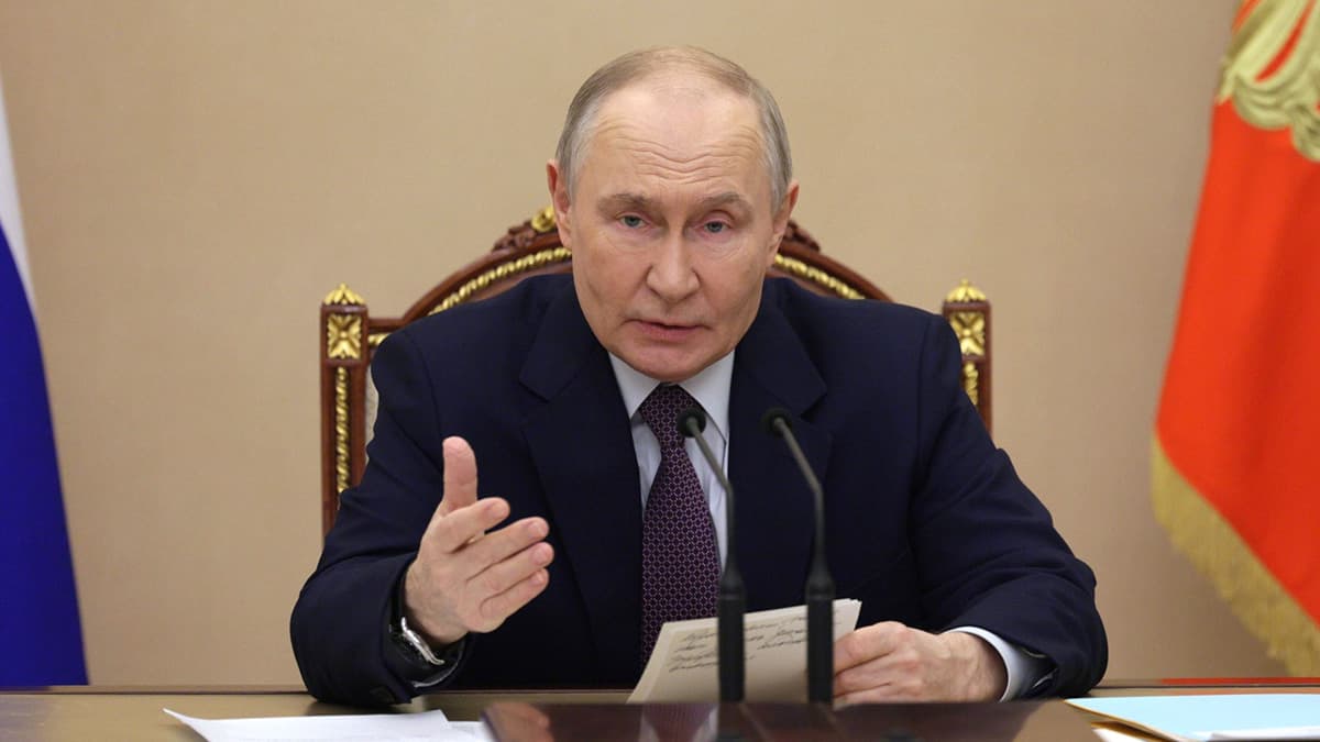 РФ может перенаправить поставки углеводородов на фоне ближневосточного конфликта