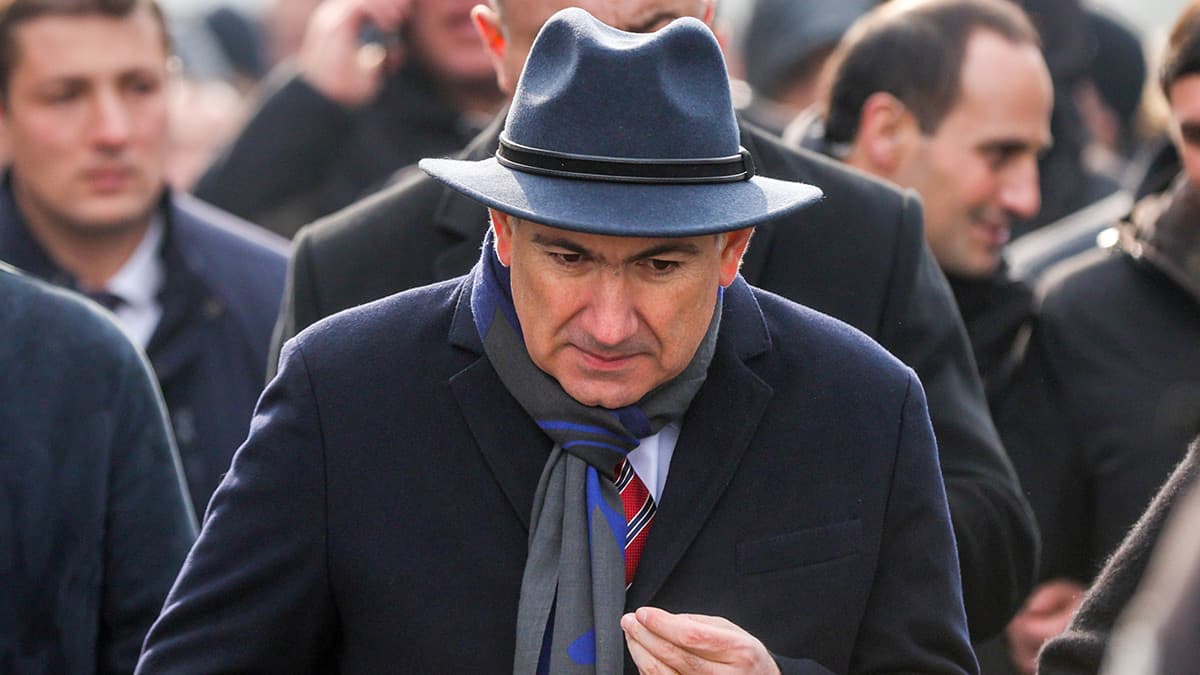 Скандалы вокруг Никола Пашиняна внутри Армении нарастают