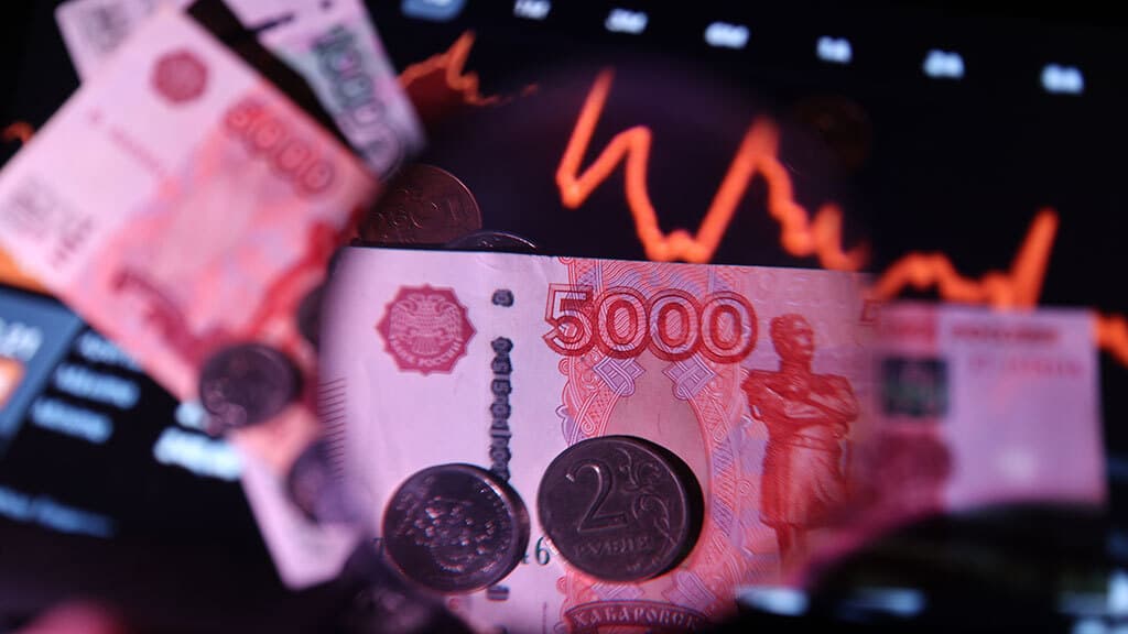 Траты бюджета на льготные кредиты превысили план на 1 трлн рублей