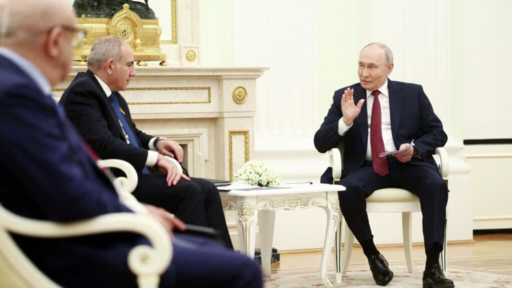 Переговоры Путина и Пашиняна в Кремле. Главное