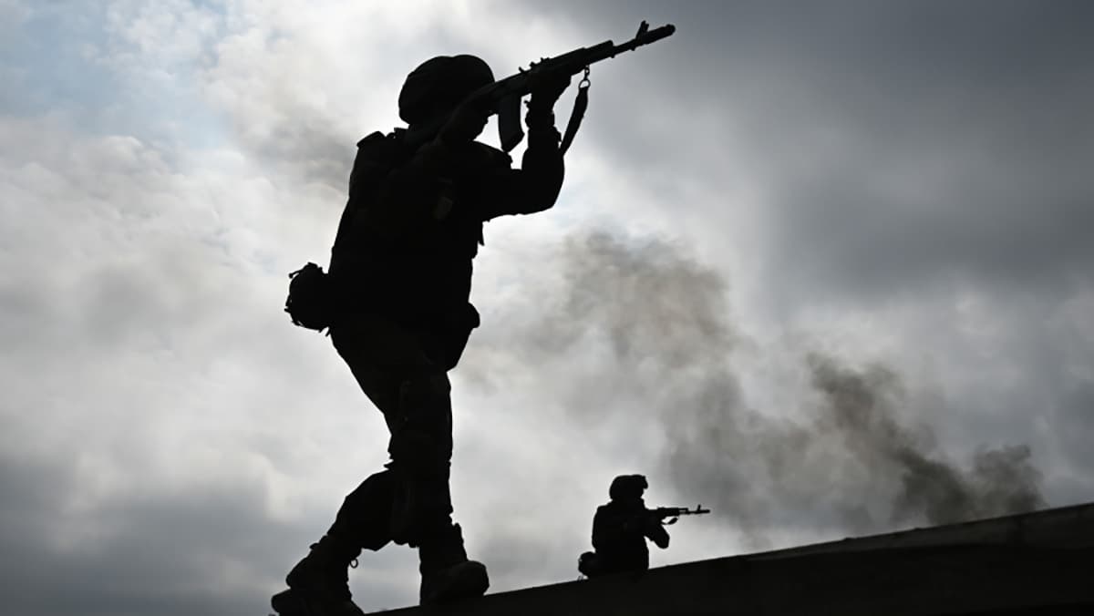 Семьям погибших сотрудников силовых ведомств сократят срок ожидания соцвыплат