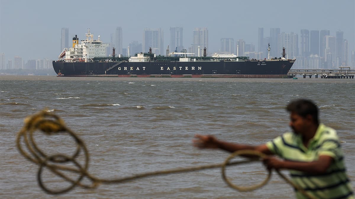 Ормузский пролив могут открыть на две недели