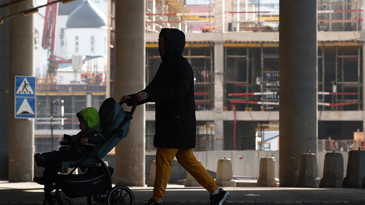 Семьям иностранных контрактников могут запретить получать ВНЖ в России