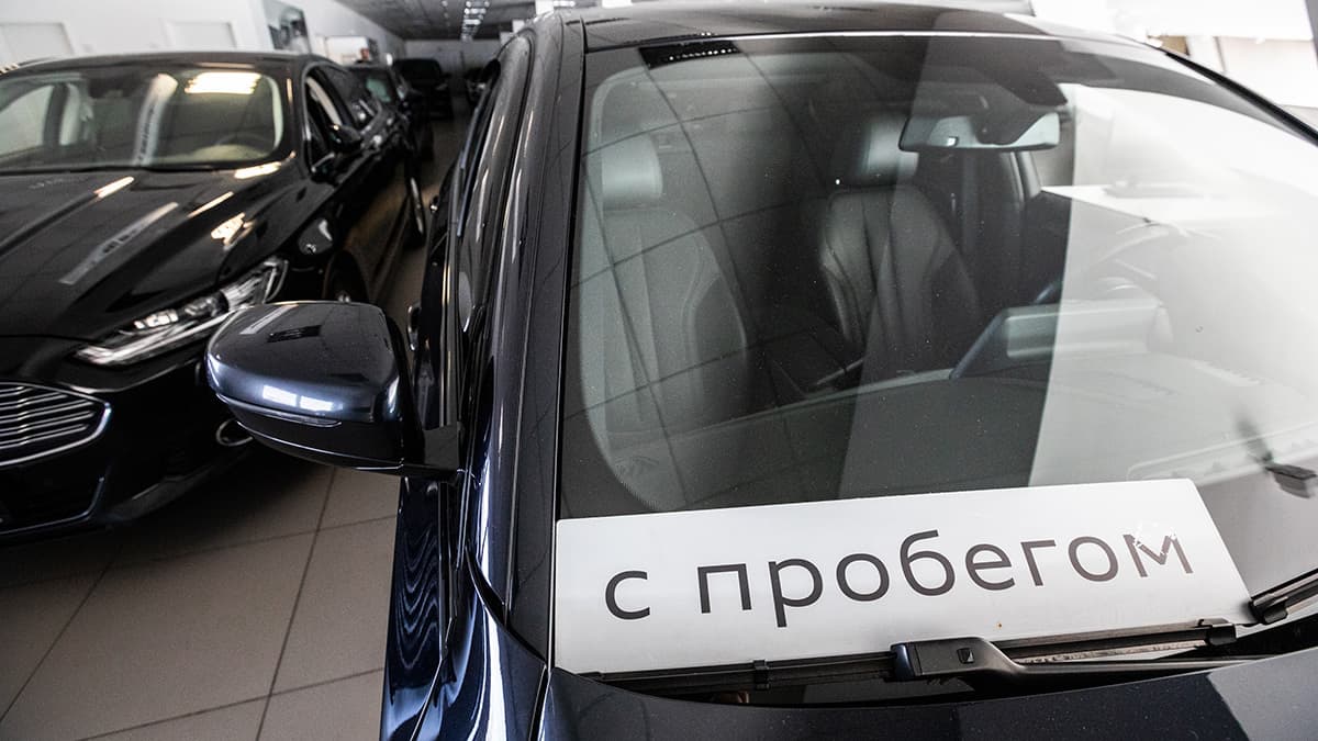 Продажи легковых автомобилей с пробегом в марте выросли на 6%