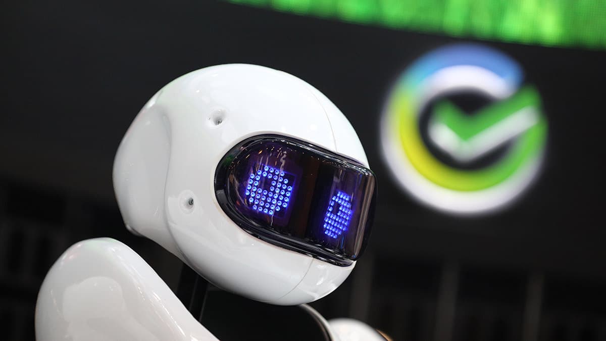 Сбербанк объединит нефинансовые IT-продукты под новым брендом