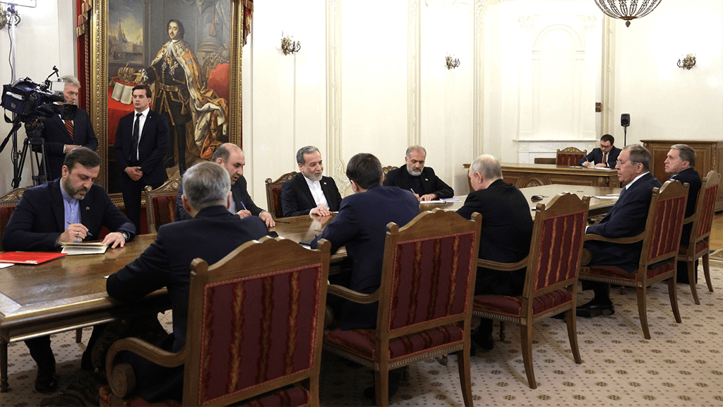 Владимир Путин провел переговоры с главой МИД Ирана Аббасом Аракчи