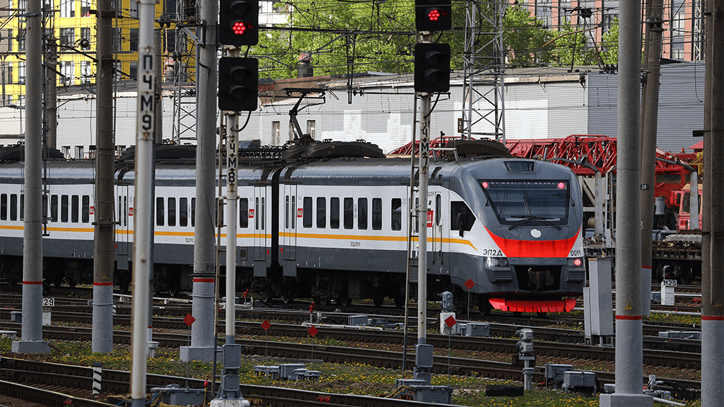 Погрузка на сети РЖД выходит в положительное русло