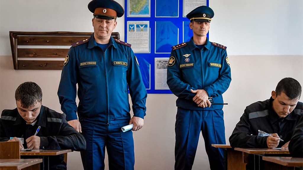 Минюст предложил передавать данные о психрасстройствах освобожденных заключенных