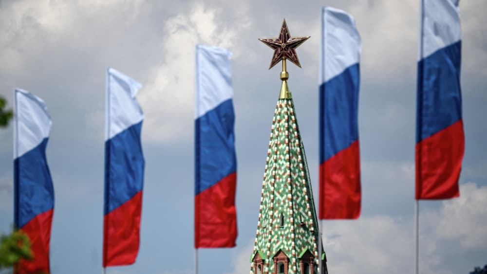 Как чиновники РФ и мировые лидеры поздравили жителей страны с Днем России