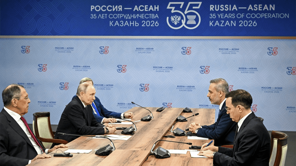 «Добро пожаловать, господин министр»: как прошла беседа Путина и Фидана