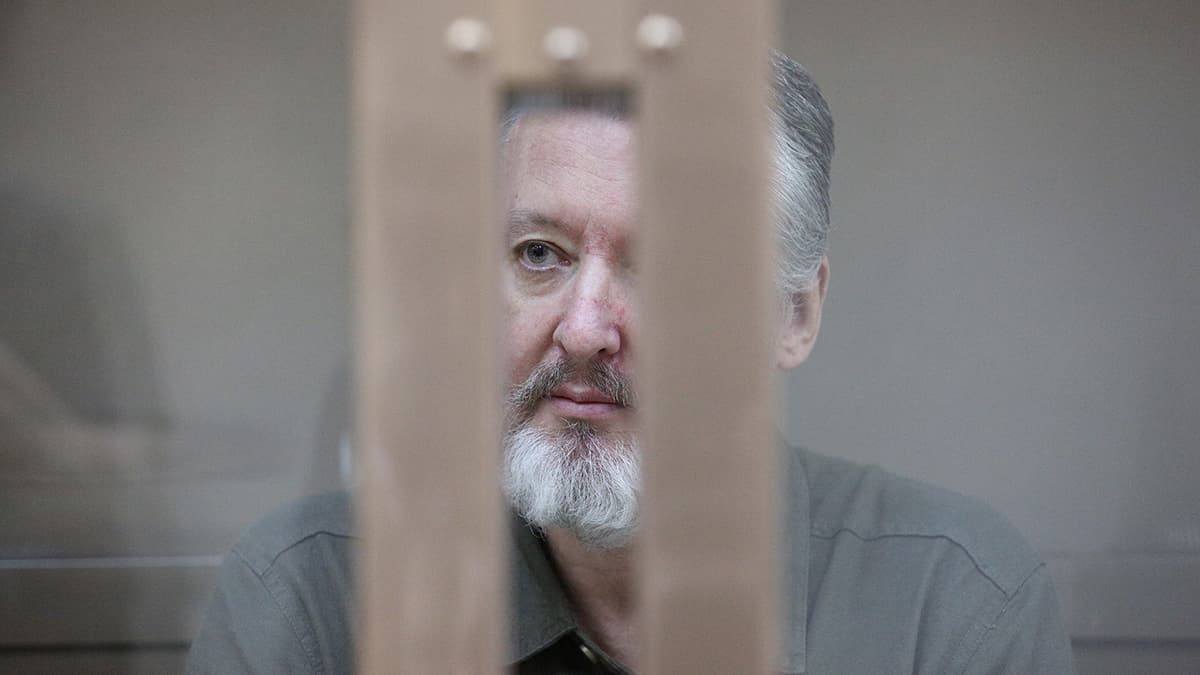 Экс-министр обороны ДНР Игорь Стрелков снова не смог выйти из колонии
