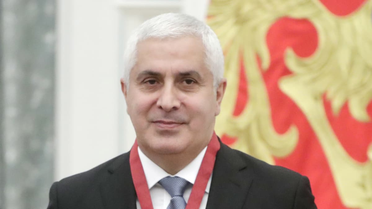 Кто такой Марат Камболов