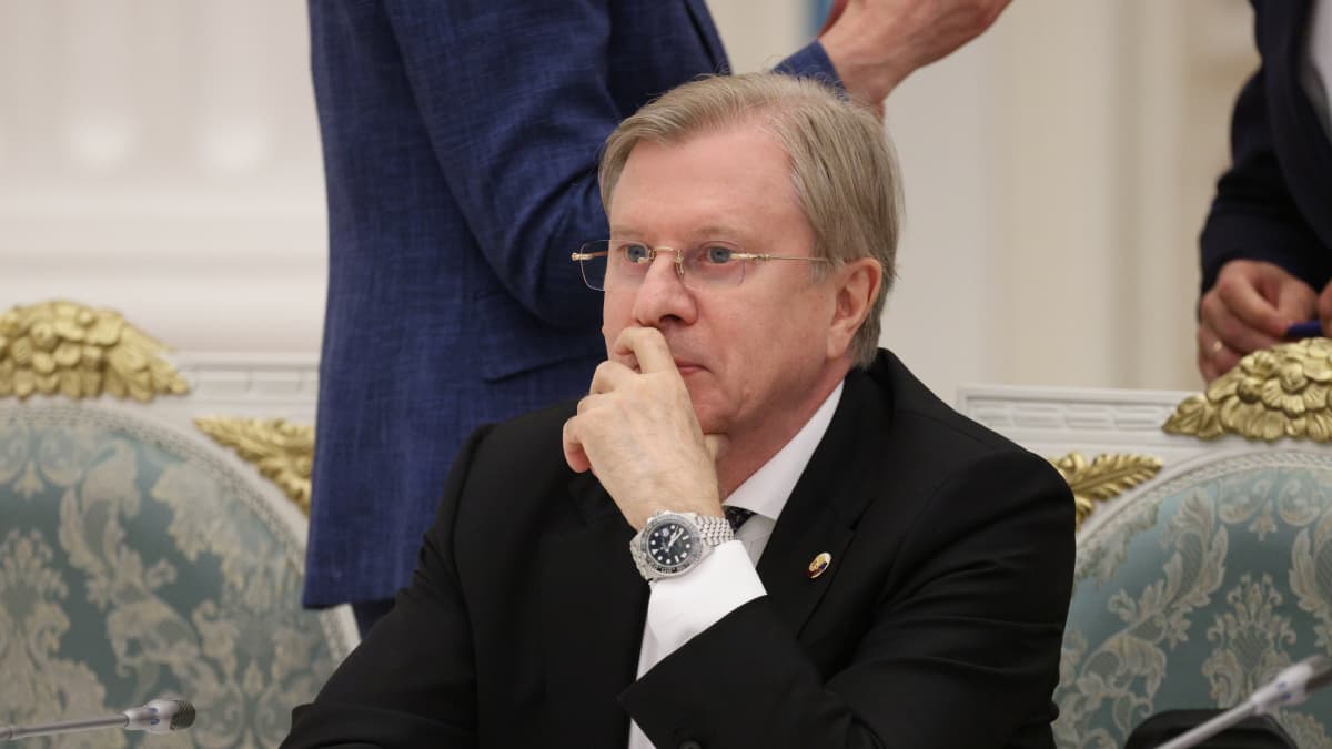 Вице-премьер Виталий Савельев может перейти в Госдуму