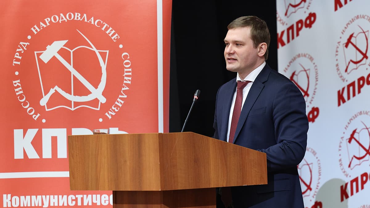 Валентину Коновалову предлагали вступить в «Единую Россию»