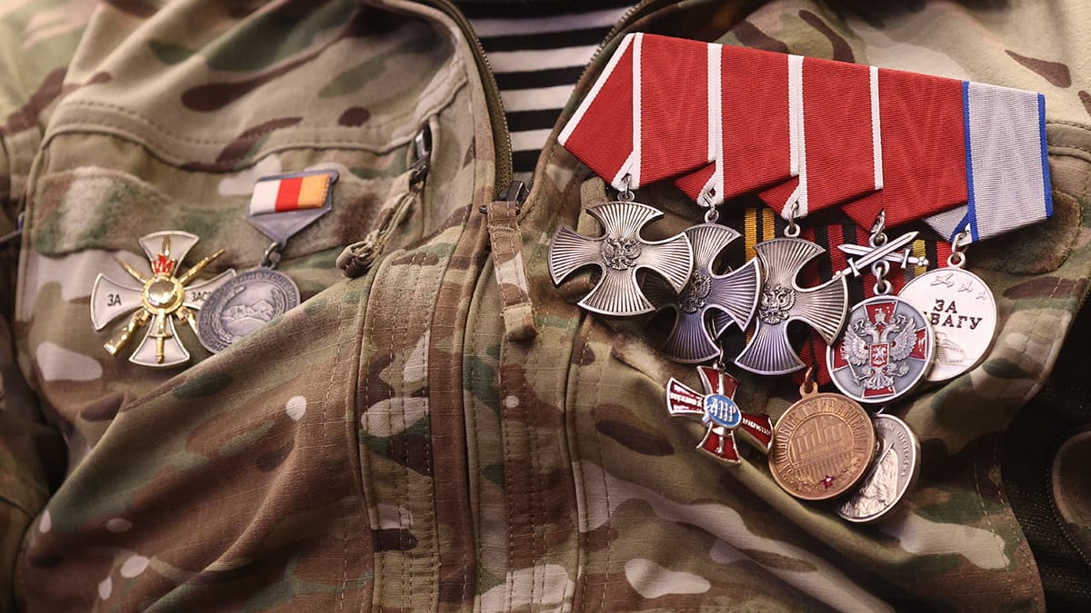 ГД приняла закон о праве добровольцев на отпуск по болезни близкого родственника