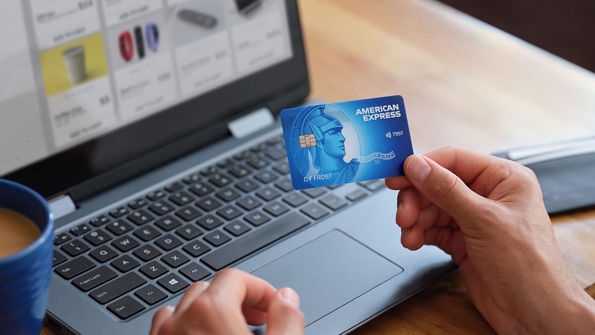 Карты, чеки, два века истории: как American Express стала атрибутом путешествий