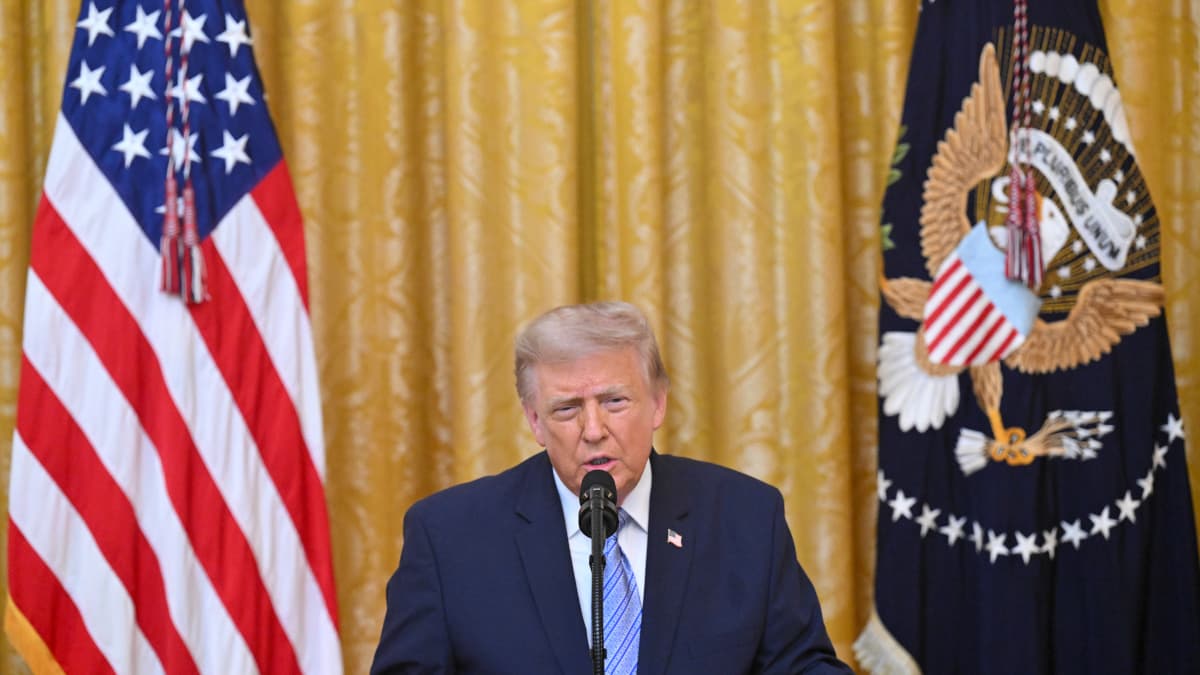 Дональд Трамп считает Китай виновным во вмешательстве в выборы