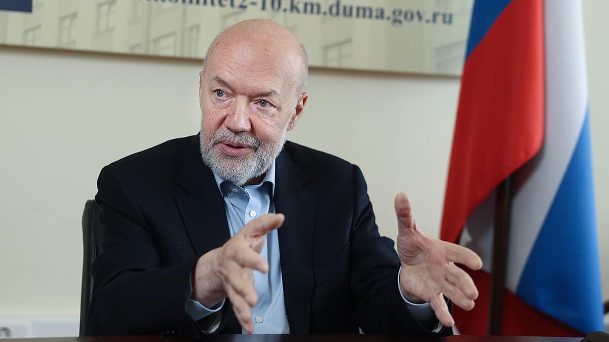«Депутаты должны создавать повестку»