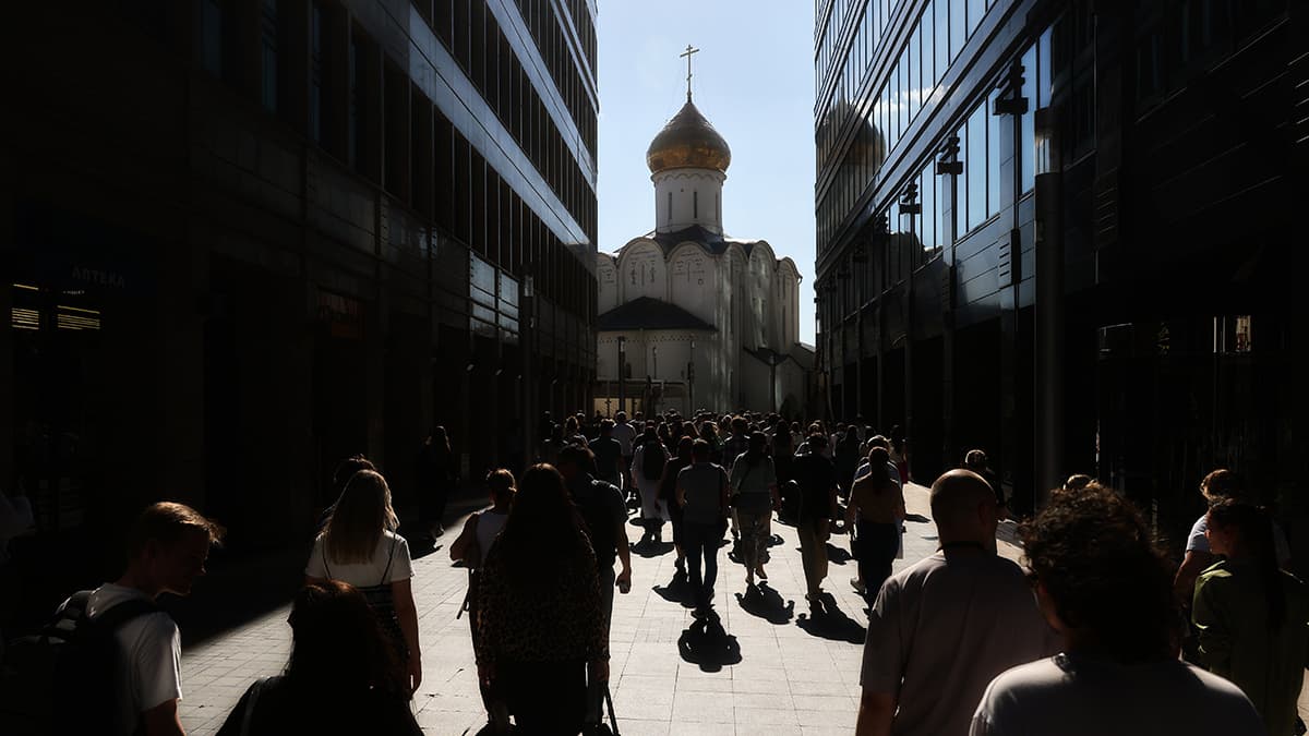 Больше половины россиян не считают религию важной частью своей жизни
