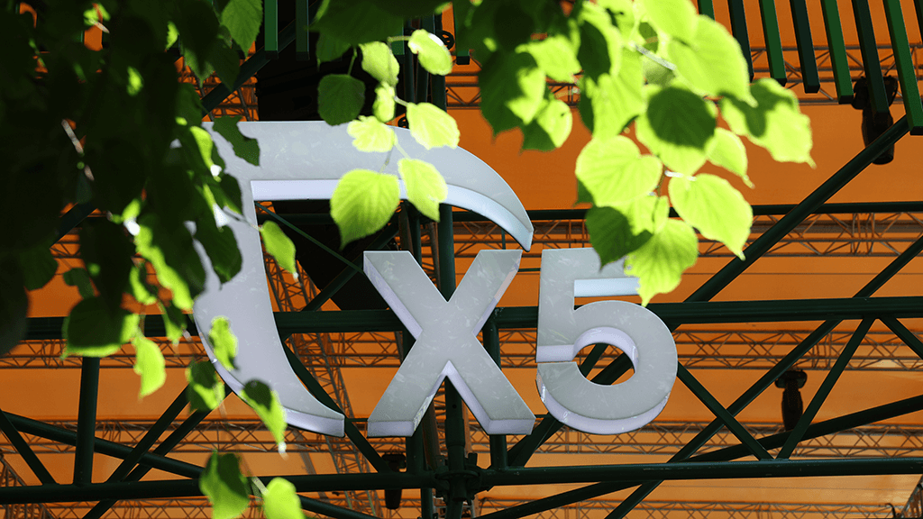 Чистая прибыль X5 упала почти на 40%
