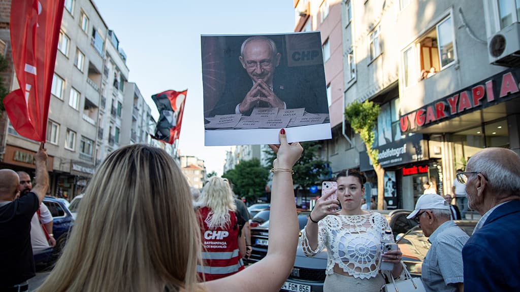Раскол главной оппозиционной партии Турции привел к подъему новой оппозиции
