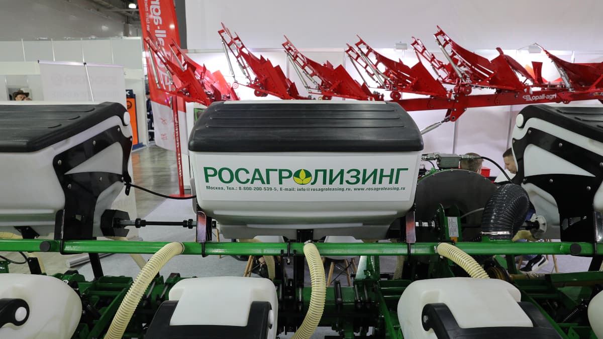 «Росагролизинг» сообщил о росте продаж сельхозтехники за счет льготных программ