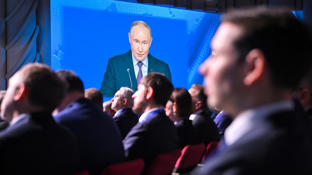 Добровольные взносы бизнеса в бюджет составили рекордные 384 млрд рублей
