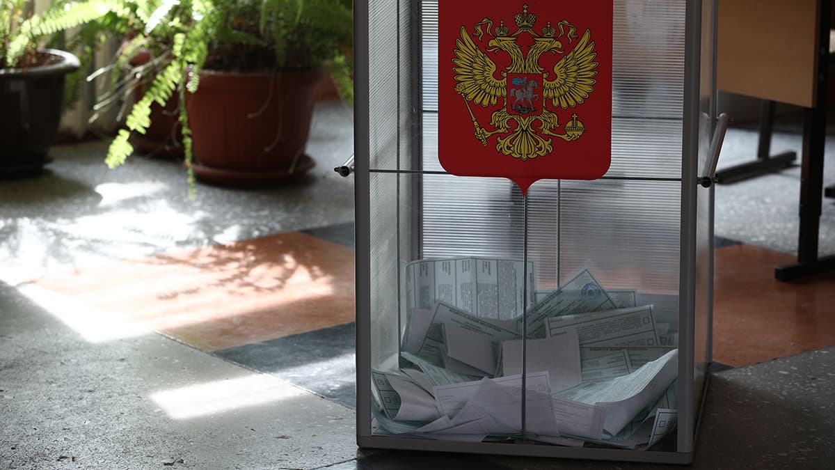 Муниципальный фильтр впервые прошли все участники губернаторских выборов