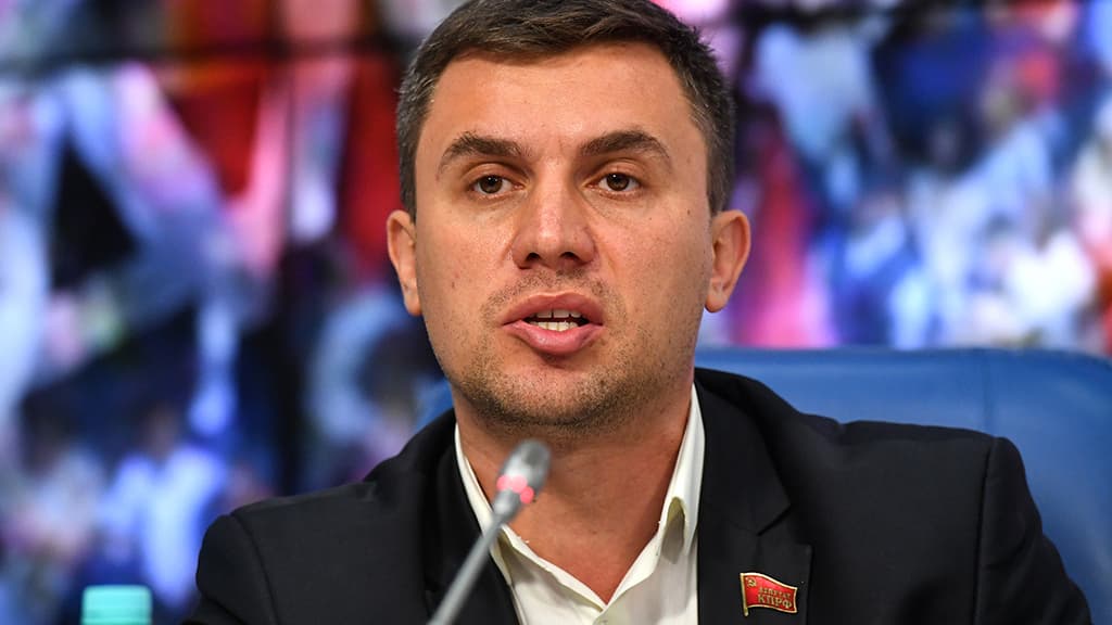 В КПРФ организовали кампанию в поддержку снимаемых кандидатов