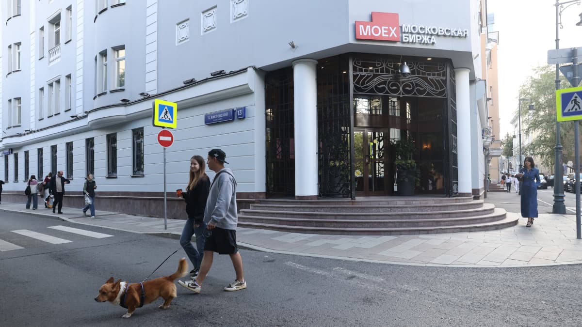 Утренний звон по рынку акций 25 августа