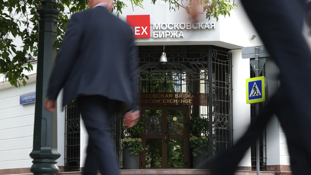 Банк России начал реформу института представителей владельцев облигаций