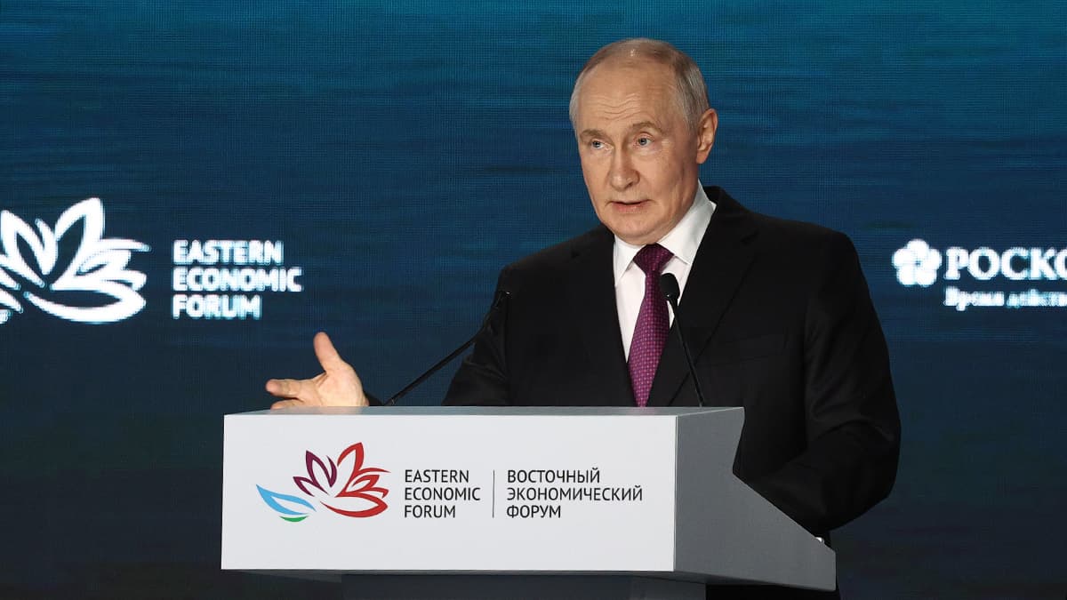 Самые важные заявления Путина на ВЭФ: о вкладах, бензине и мобилизации