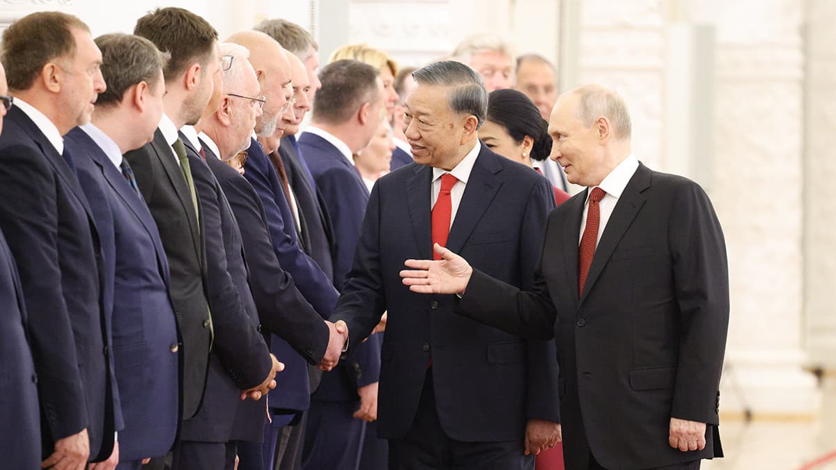 Как в Кремле проходили переговоры Владимира Путина и То Лама