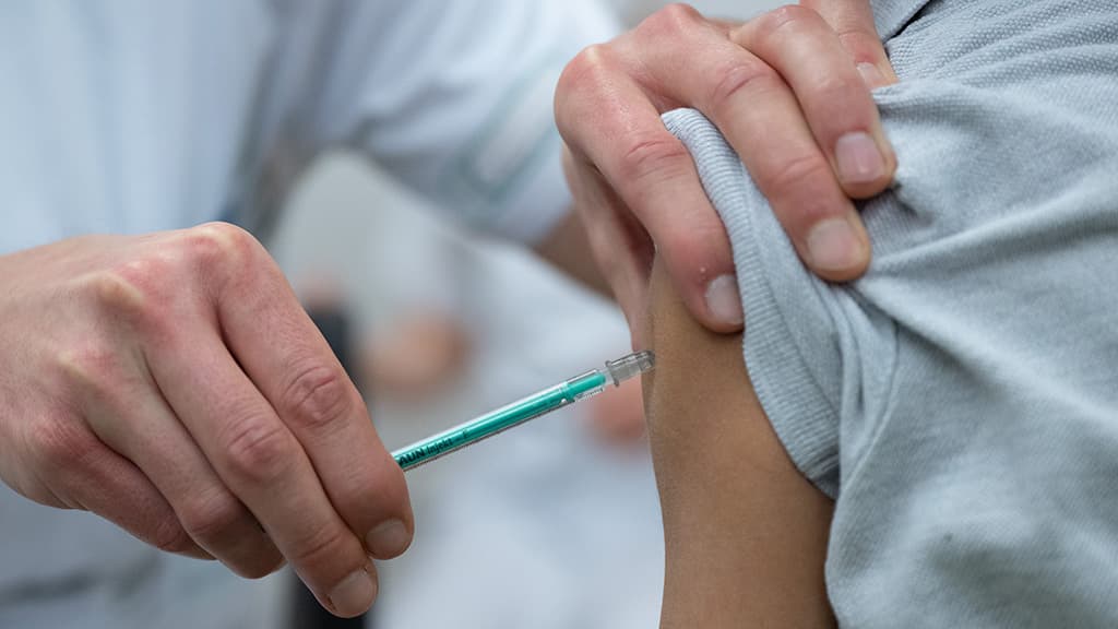 ВОЗ зафиксировала снижение расходов на плановую вакцинацию в бедных странах