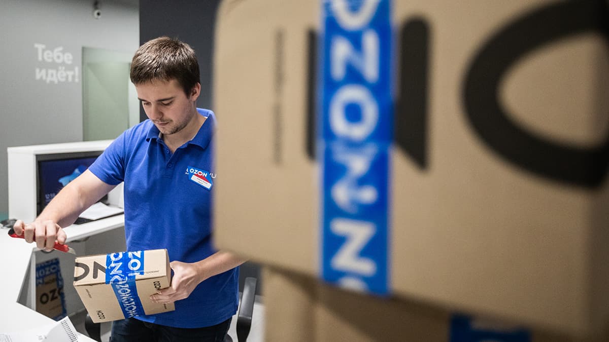 Минфин обсуждает отсрочку по налогам для Ozon