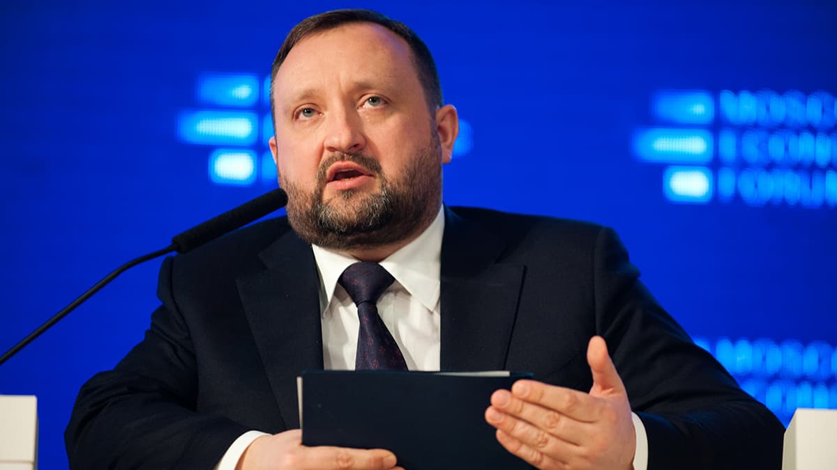 Кто может попасть во фракцию «Справедливой России» в новой Госдуме