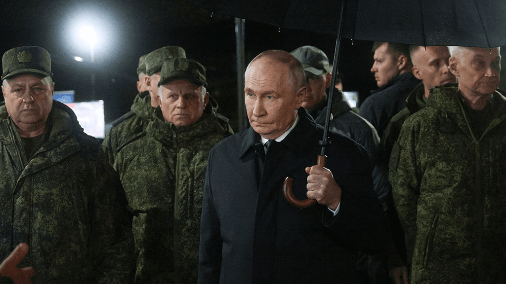 Путин посетил полигон «Чебаркульский»: главное об учениях «Центр-2026»