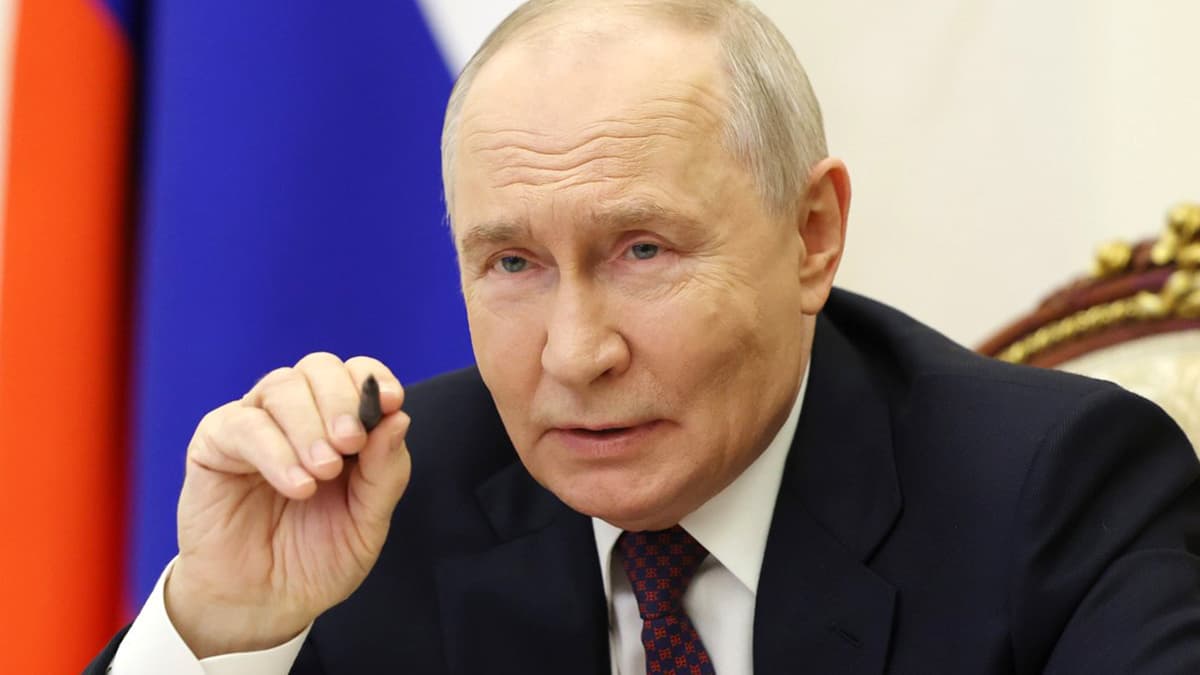 От Тютчева до Хайяма: каких поэтов цитировал Путин