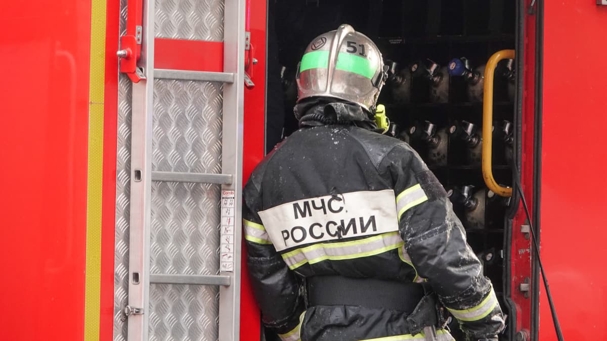 Что известно о последствиях ночных атак на российские регионы