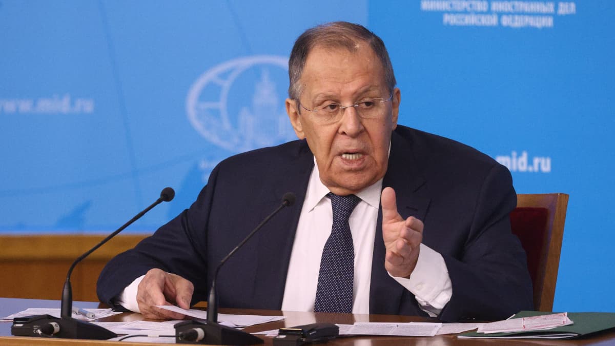 Что рассказал Лавров о вызове Трампу, накачке оружием и откате после Анкориджа