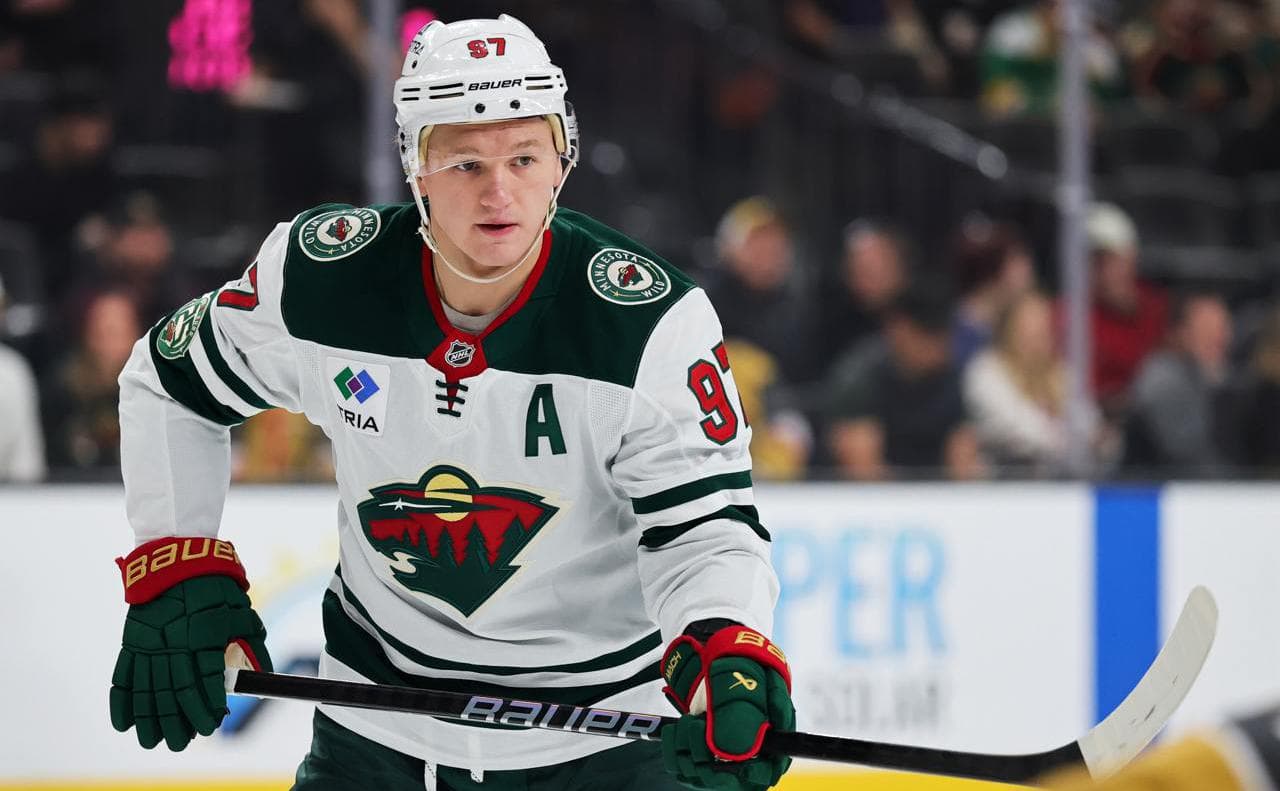 Капризов вышел на пятое место по числу передач в истории «Миннесоты»