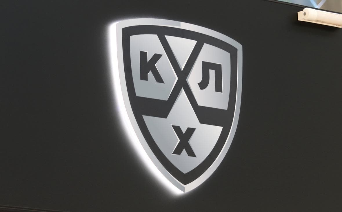 Прерванный из-за угрозы атаки БПЛА матч КХЛ в Сочи доиграют в Москве