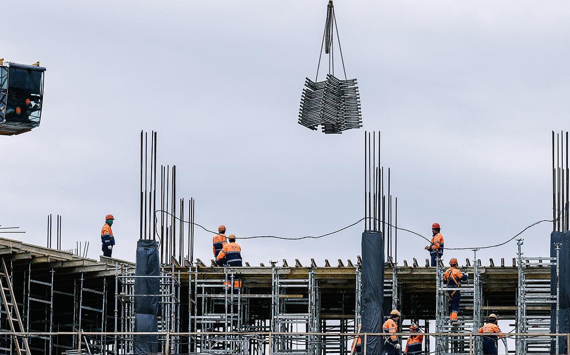 Эксперты указали на два знака «Самолета» рынку за день — утром и вечером