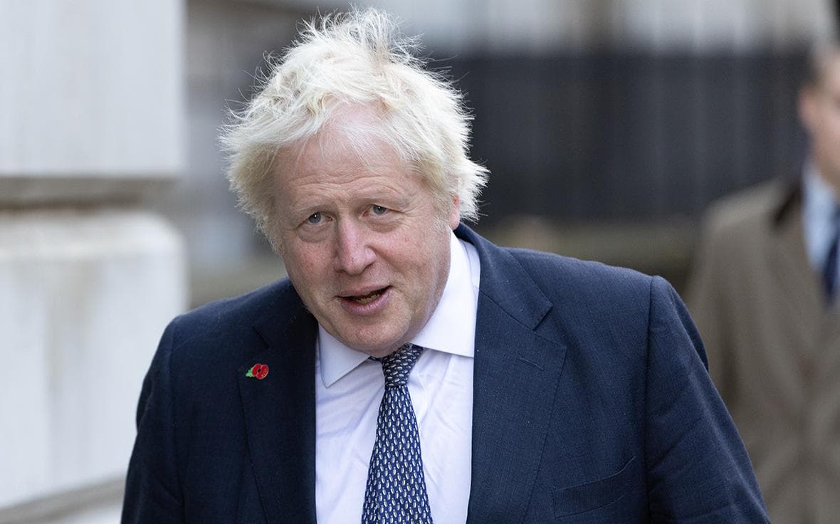 Борис Джонсон заявил о желании мира украинскими генералами из-за потерь